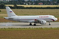 Rossia – Airbus A319-114 VP-BTT