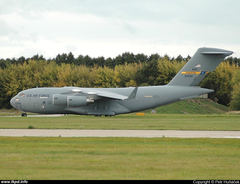 USAF – McDonnell Douglas C-17A Globemaster 88-0266