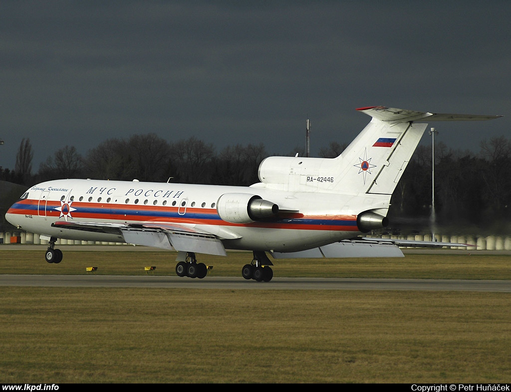 MCHS Rossii – Yakovlev YAK-42D RA-42446