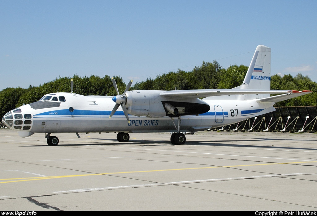 Russia Air Force – Antonov AN-30B 87