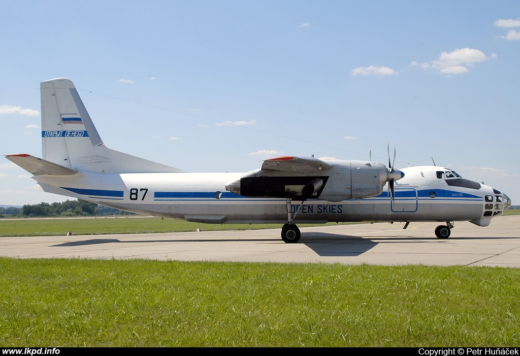 Russia Air Force – Antonov AN-30B 87