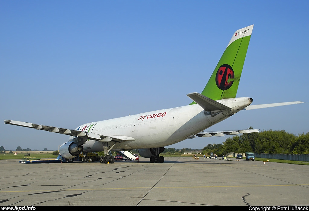 ACT Airlines – Airbus A300B4-203(F) TC-ACY