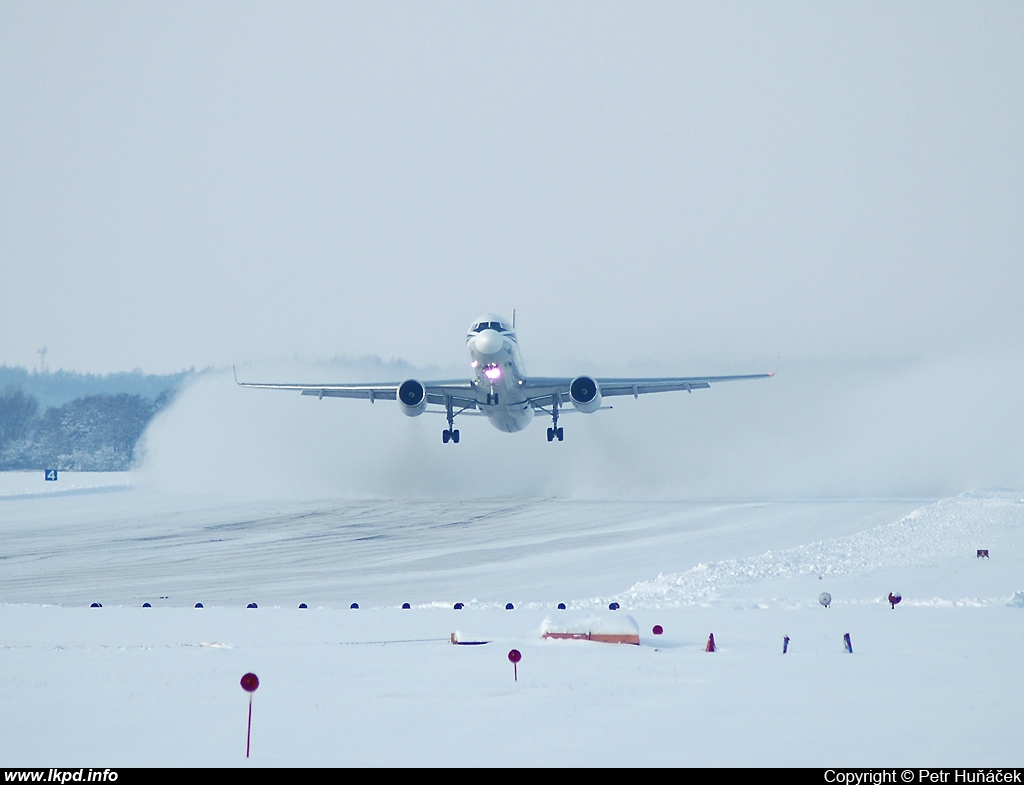 Kras Air – Tupolev TU-214 RA-64508