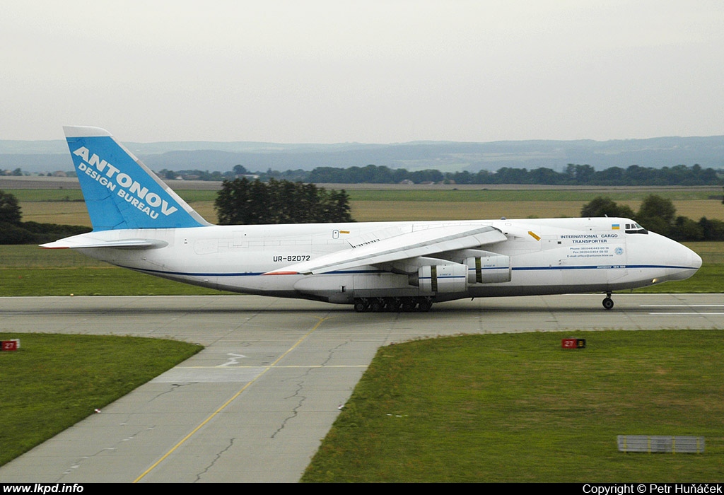 Antonov Design Bureau – Antonov AN-124-100 UR-82072