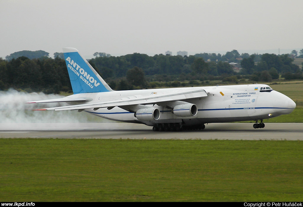 Antonov Design Bureau – Antonov AN-124-100 UR-82072