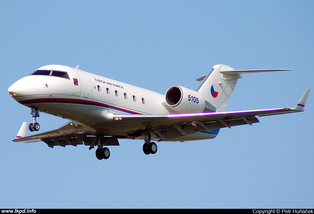 Czech Air Force – Canadair CL-600-2B16 Challenger 601-3A  5105