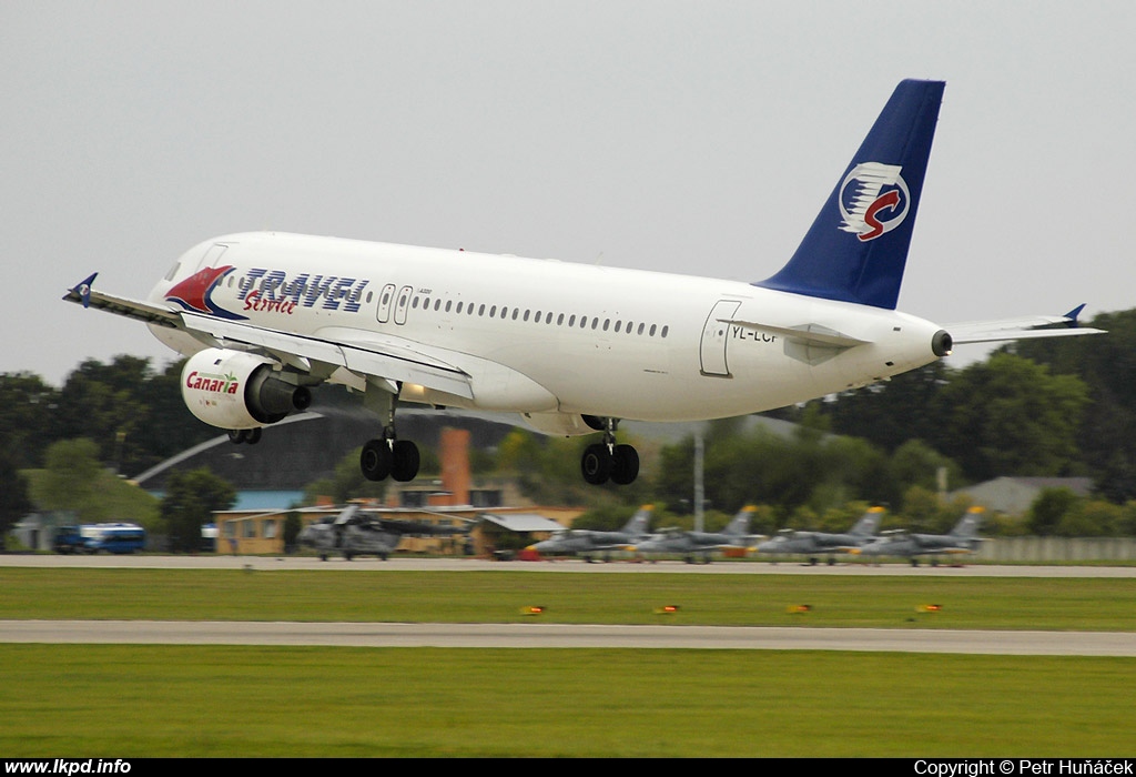 Travel Service – Airbus A320-212 YL-LCF