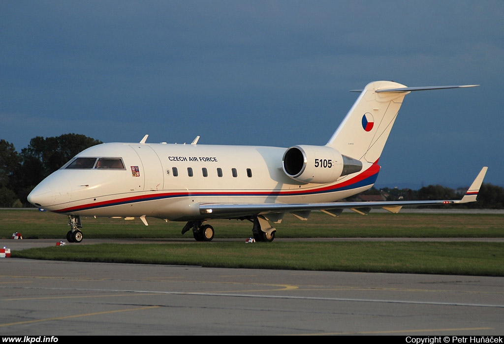 Czech Air Force – Canadair CL-600-2B16 Challenger 601-3A  5105