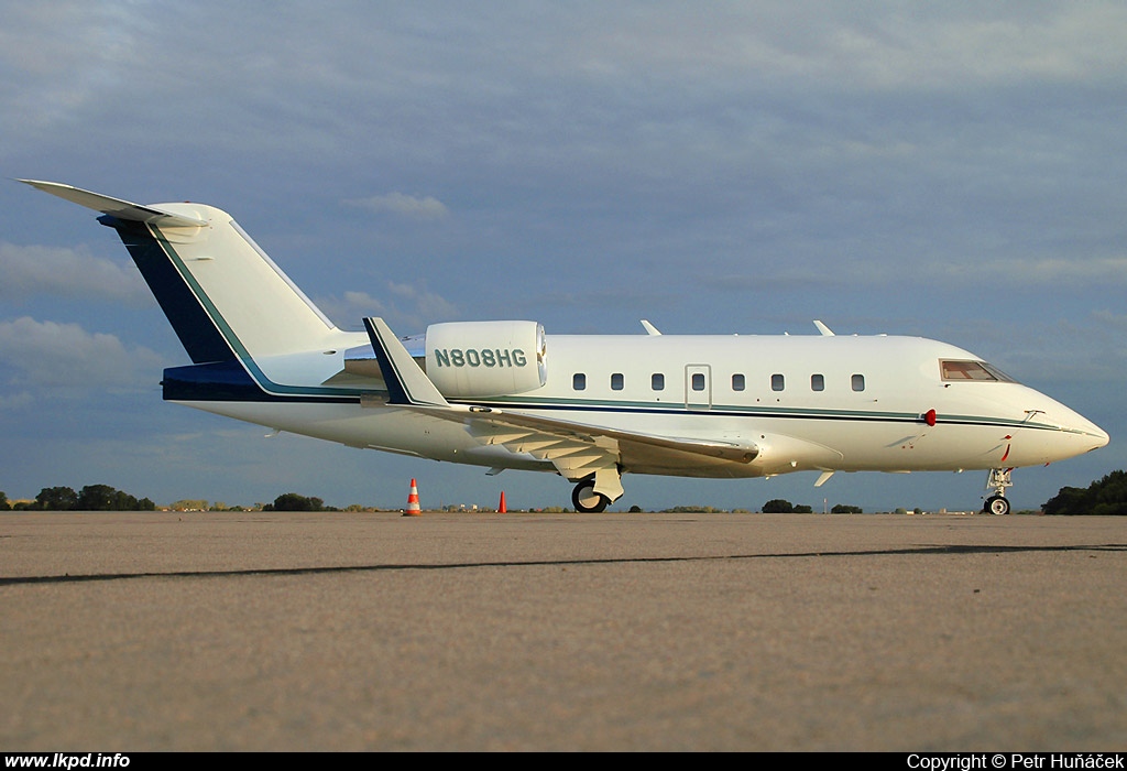 Kimberly&Clark – Canadair CL-600-2B16 Challenger 601-3A  N808HG