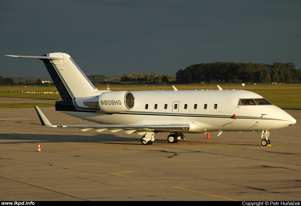 Kimberly&Clark – Canadair CL-600-2B16 Challenger 601-3A  N808HG