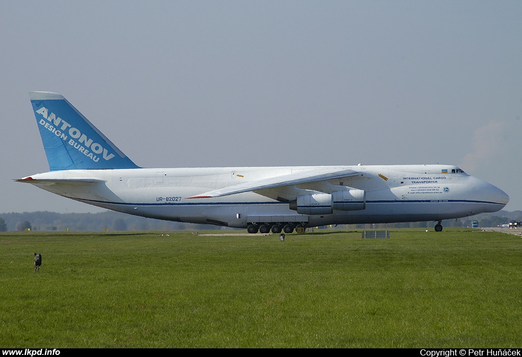 Antonov Design Bureau – Antonov AN-124-100 UR-82027