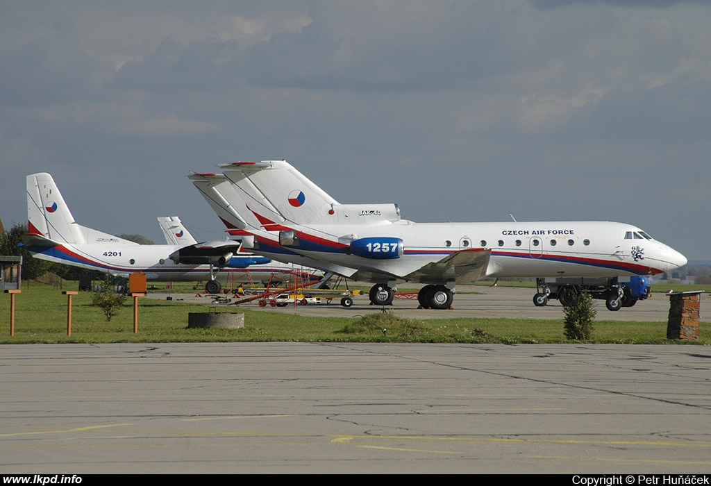 Czech Air Force – Yakovlev YAK-40 1257