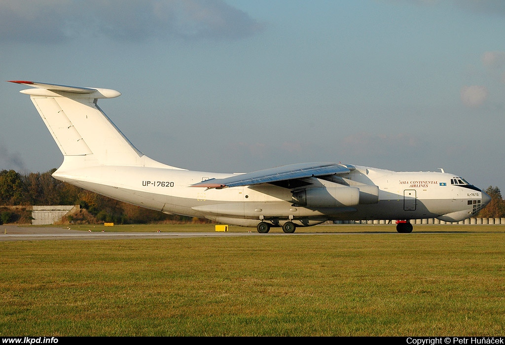 Asiacontinental Airlines – Iljuin IL-76TD UP-I7620