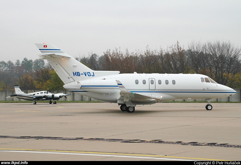 Johnson Controls – Hawker Siddeley HS-125-700B HB-VOJ