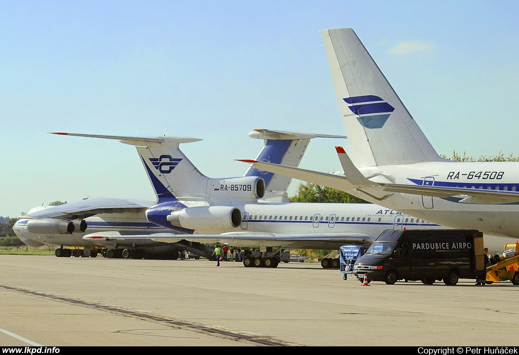 Kras Air – Tupolev TU-214 RA-64508