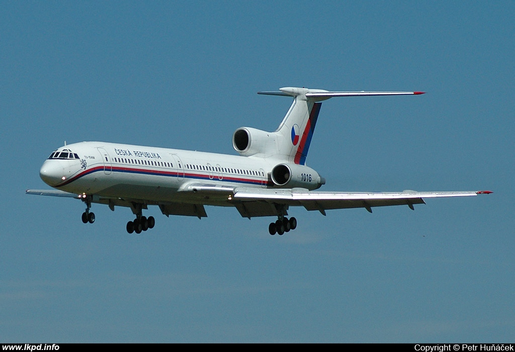 Czech Air Force – Tupolev TU-154M 1016