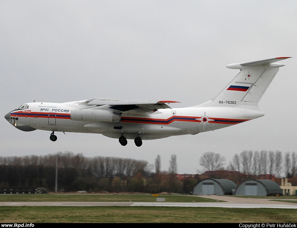 MCHS Rossii – Iljuin IL-76TD RA-76362