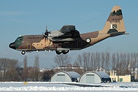 Pakistan Air Force – Lockheed C-130E Hercules 14727