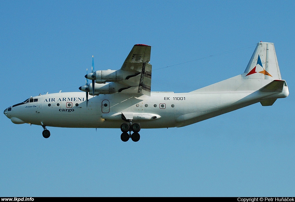 Air Armenia – Antonov AN-12BK EK-11001