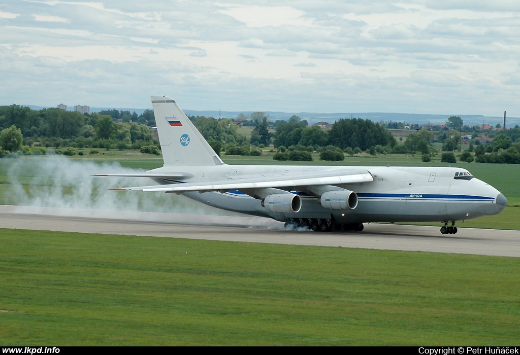 Russia Air Force – Antonov AN-124-100 RA-82039