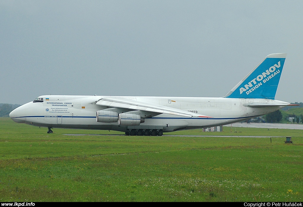 Antonov Design Bureau – Antonov AN-124-100 RA-82073