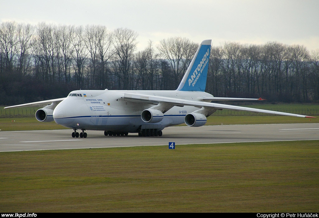 Antonov Design Bureau – Antonov AN-124-100M-150 UR-82009