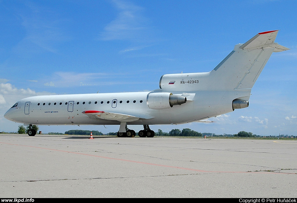 Centre-Avia – Yakovlev YAK-42D RA-42343