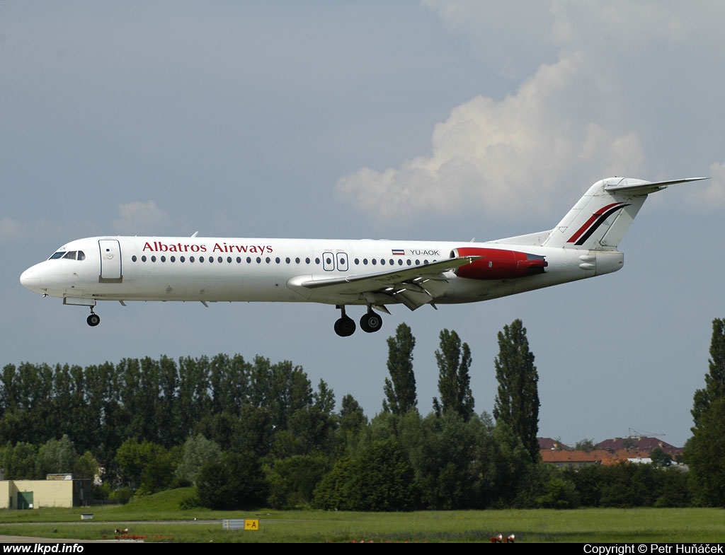 Albatros Airways – Fokker 100 YU-AOK