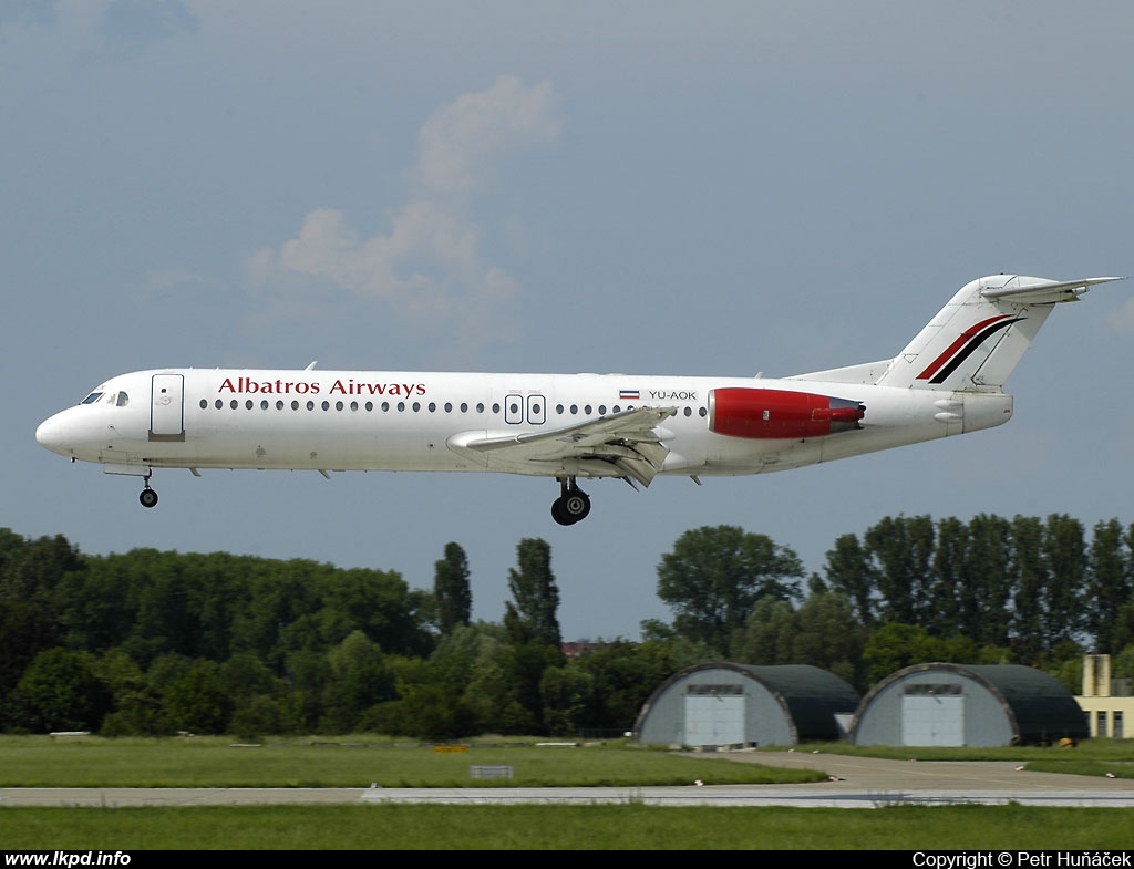 Albatros Airways – Fokker 100 YU-AOK