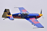 The Flying Bulls – Extra 300/S HA-RED