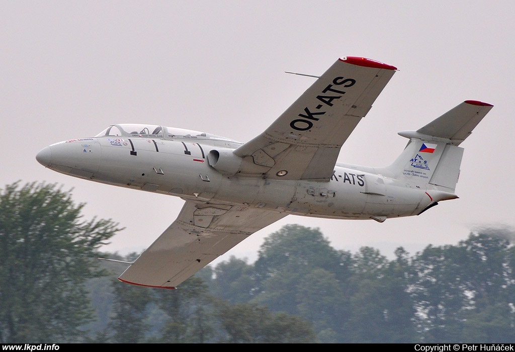 Czech Jet Team – Aero L-29 Delfn OK-ATS