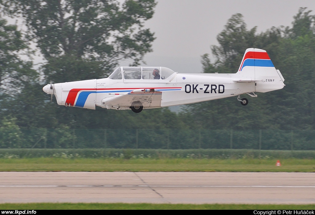 Aeroklub R – Zlin Z-526F OK-ZRD