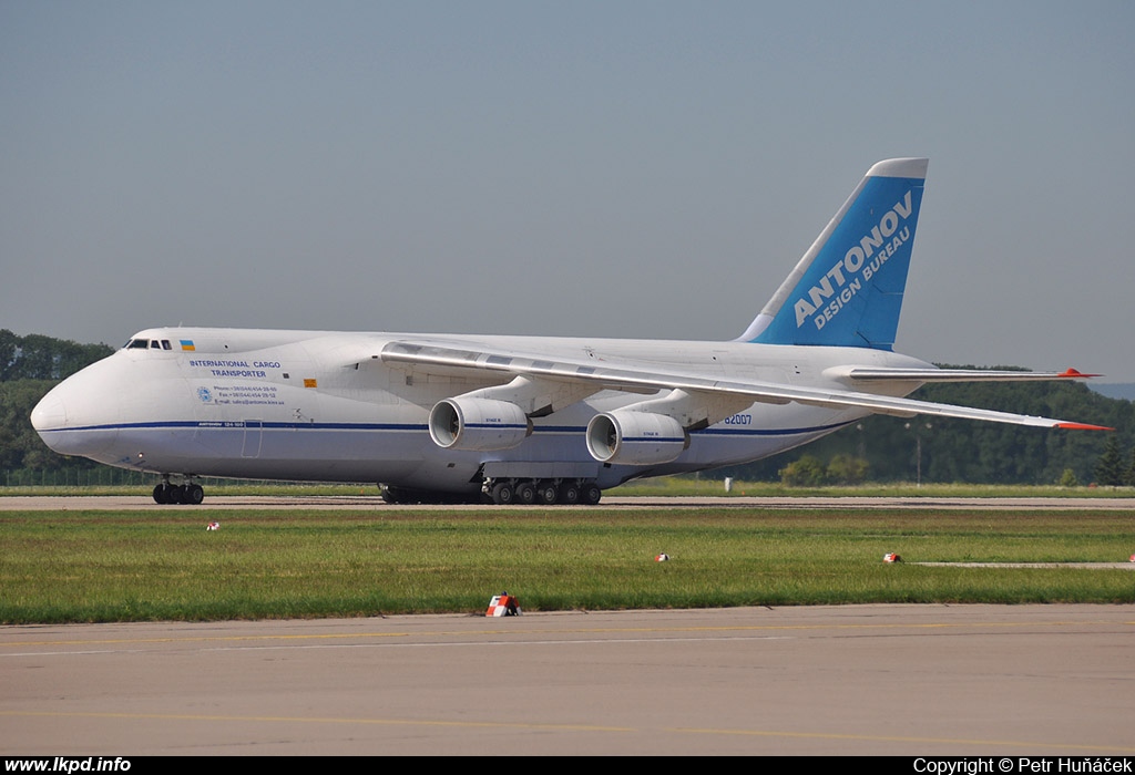 Antonov Design Bureau – Antonov AN-124-100 UR-82007