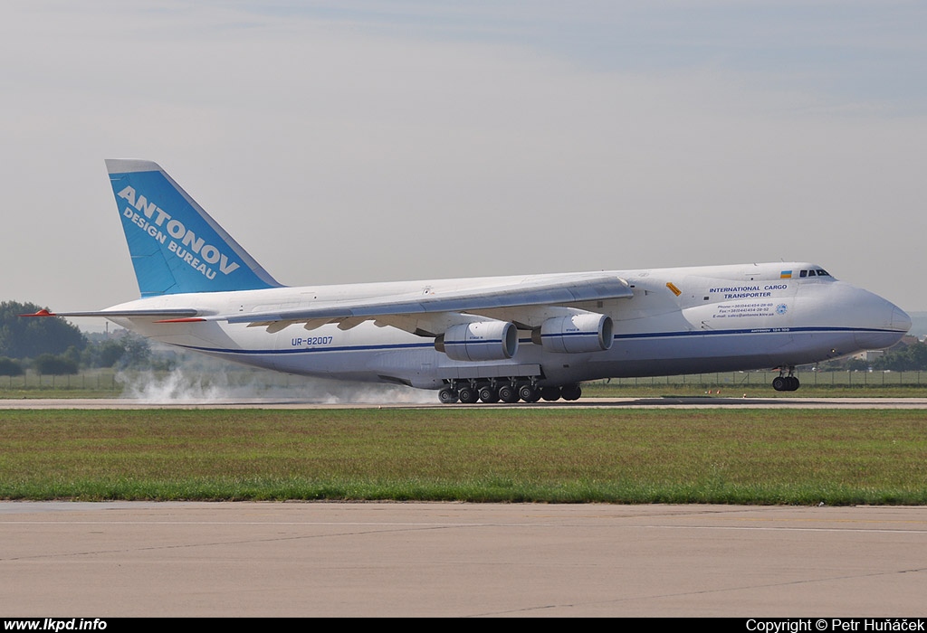 Antonov Design Bureau – Antonov AN-124-100 UR-82007