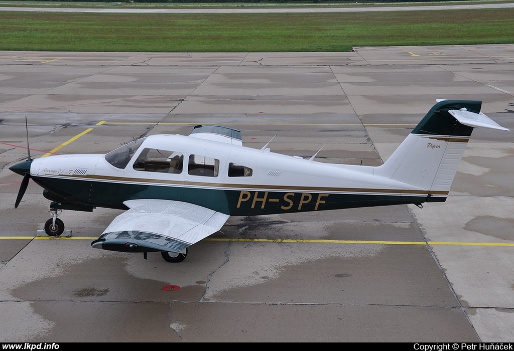 Private/Soukrom – Piper PA-28RT-201T/IV  PH-SPF