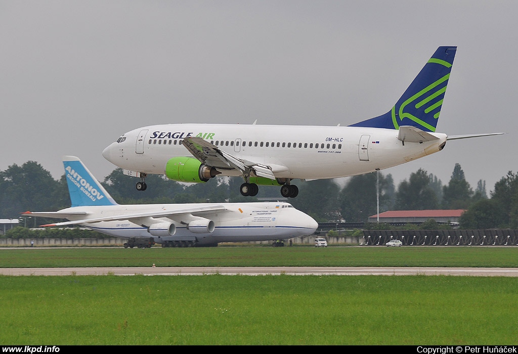 Seagle Air – Boeing B737-33A OM-HLC