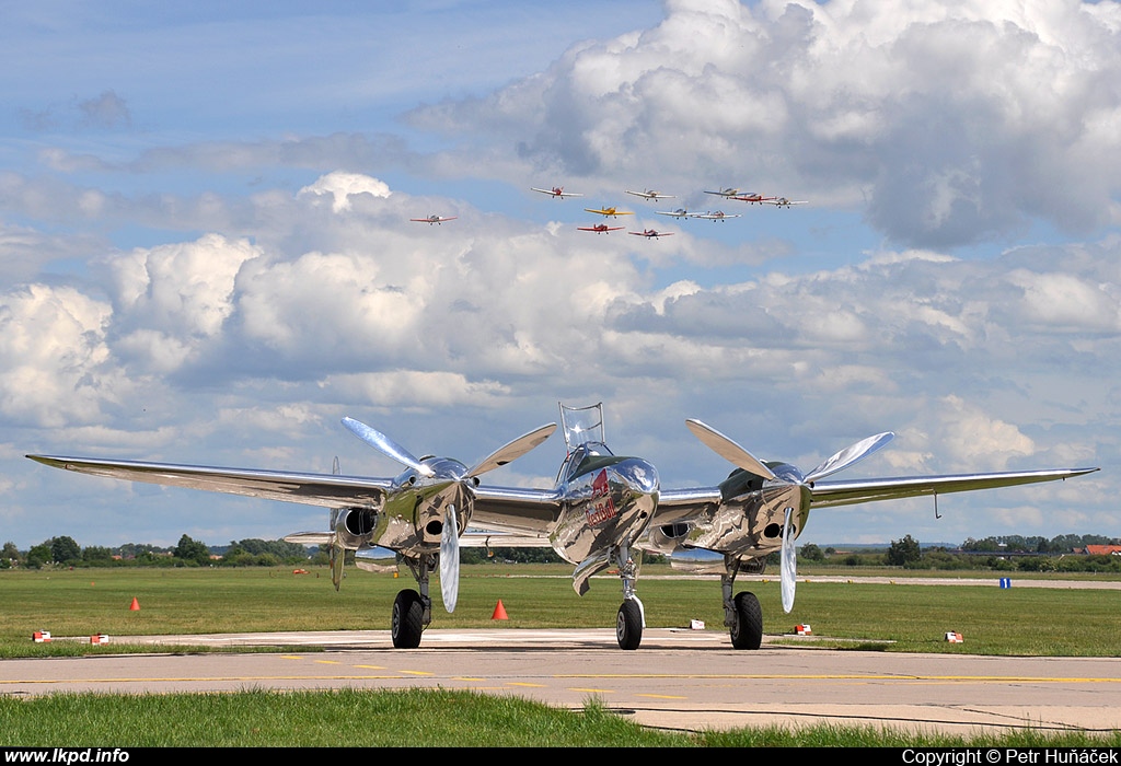 The Flying Bulls – Lockheed P-38L Lightning N25Y