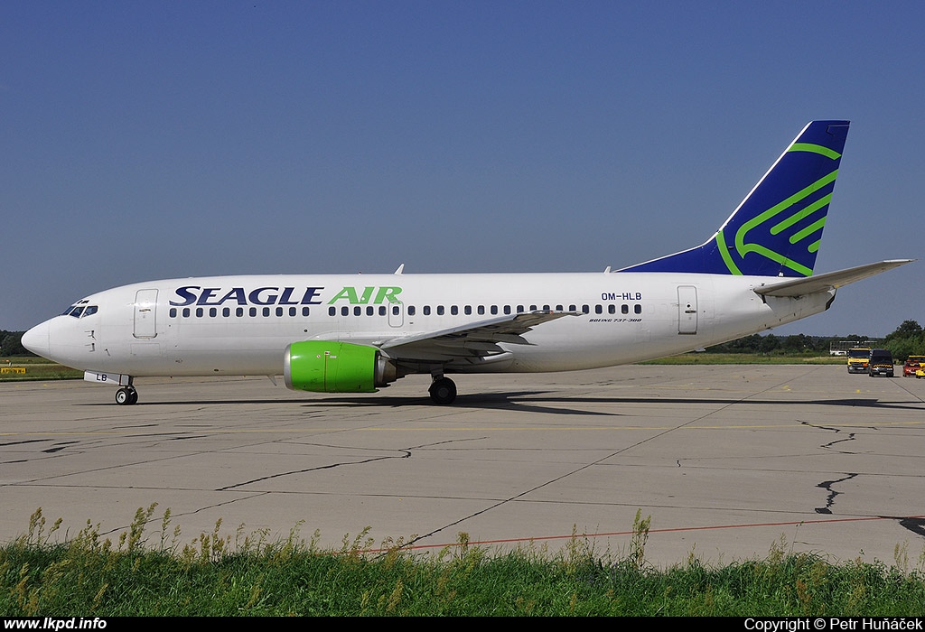 Seagle Air – Boeing B737-33A OM-HLB