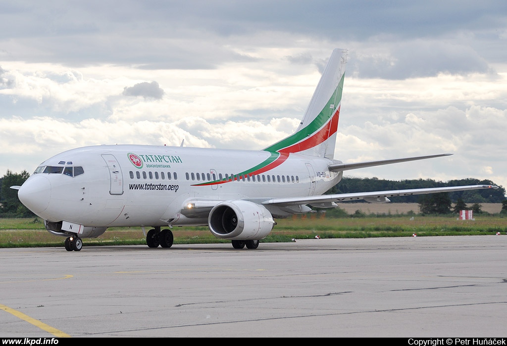 Tatarstan Airlines – Boeing B737-53A VQ-BBN