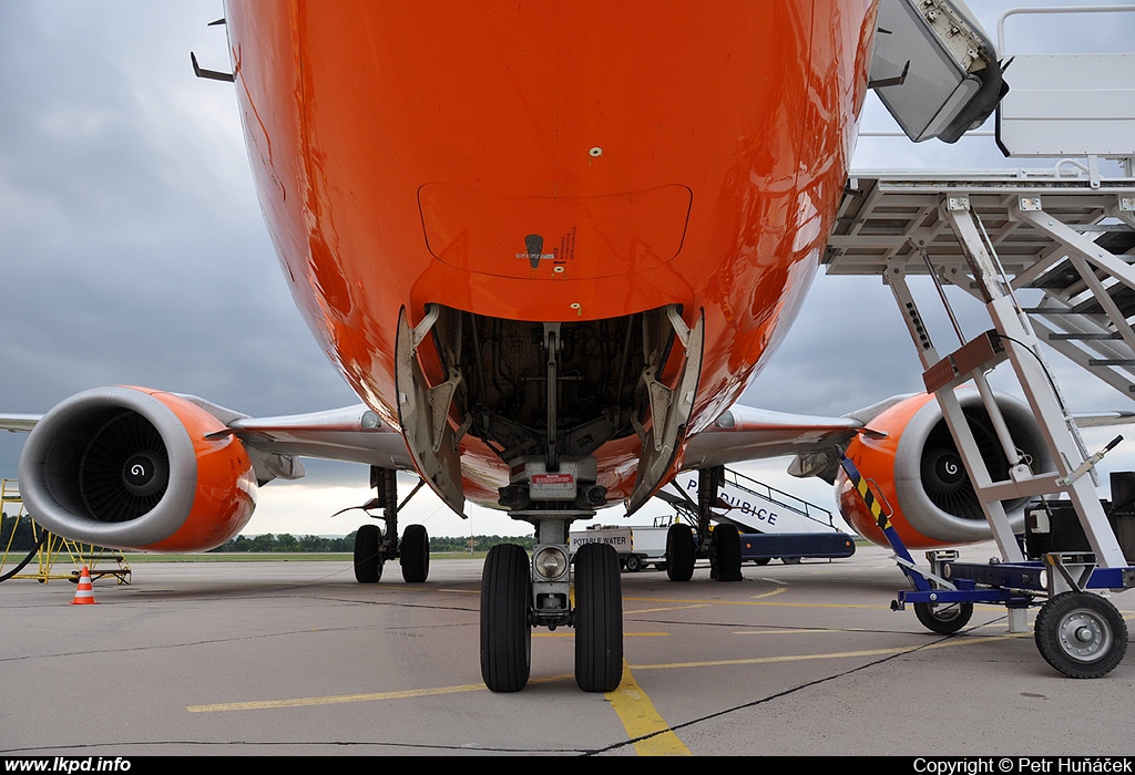 Smart Wings – Boeing B737-522 OK-SWU