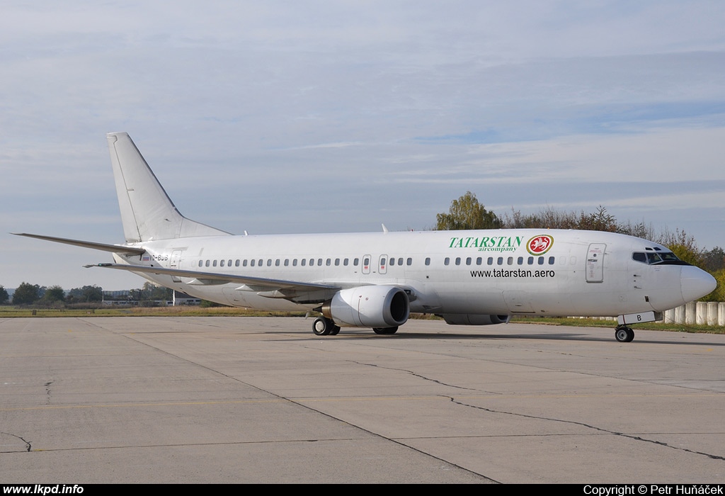 Tatarstan Airlines – Boeing B737-4D7 VQ-BDB