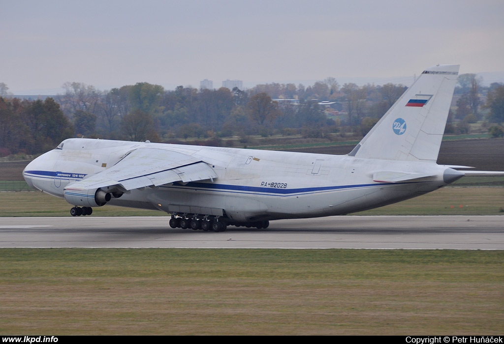 Russia Air Force – Antonov AN-124-100 RA-82028