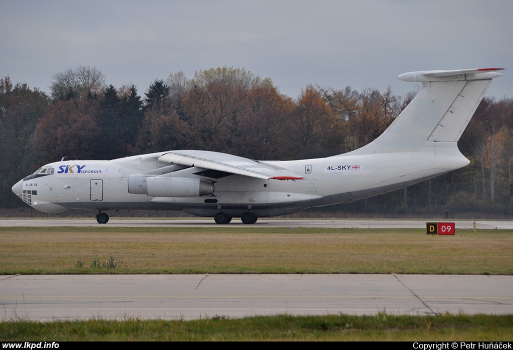 Sky Georgia – Iljuin IL-76TD 4L-SKY