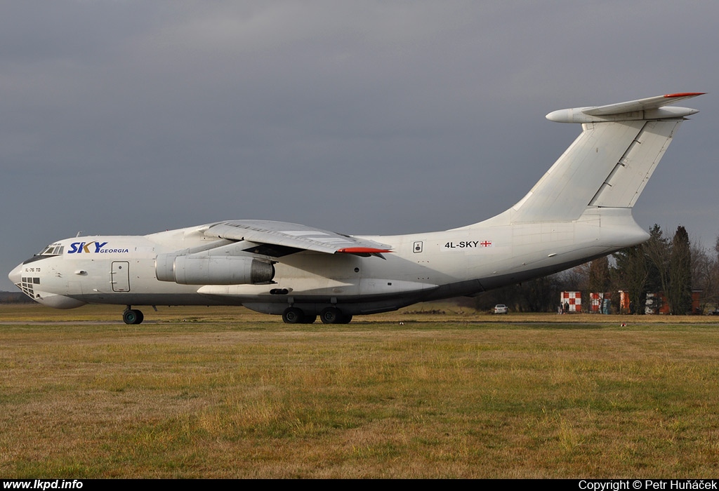 Sky Georgia – Iljuin IL-76TD 4L-SKY