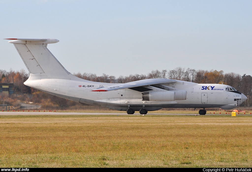 Sky Georgia – Iljuin IL-76TD 4L-SKY