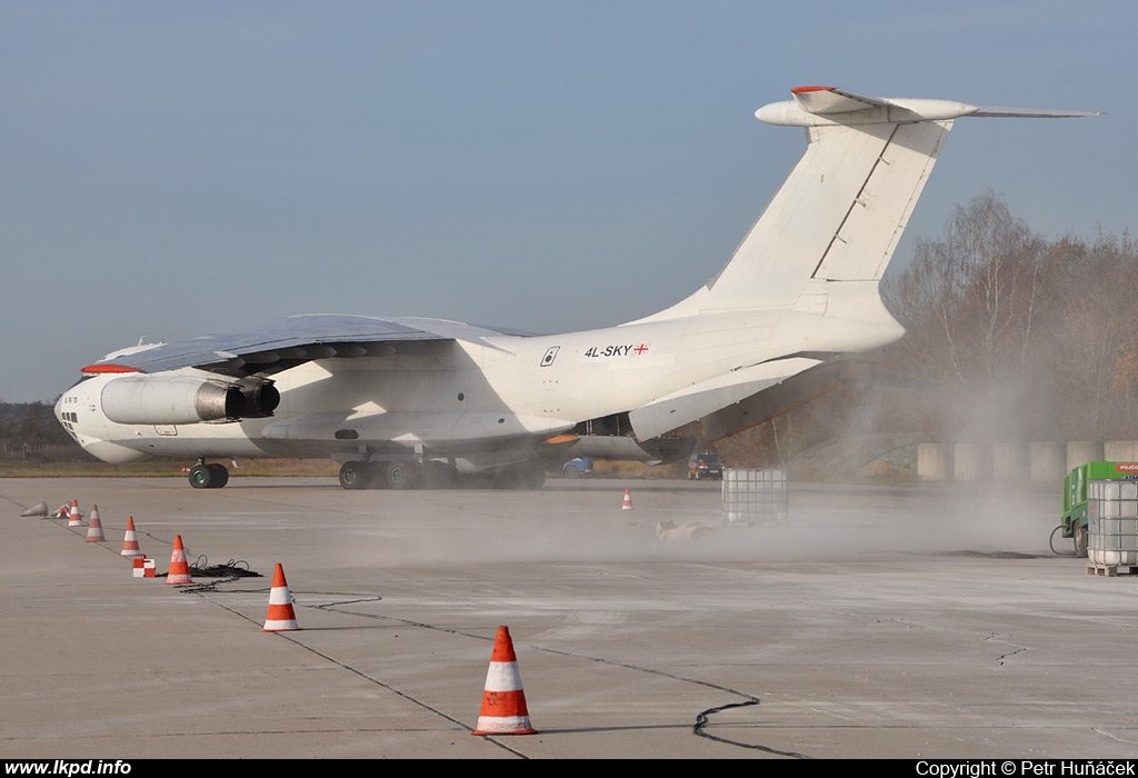 Sky Georgia – Iljuin IL-76TD 4L-SKY