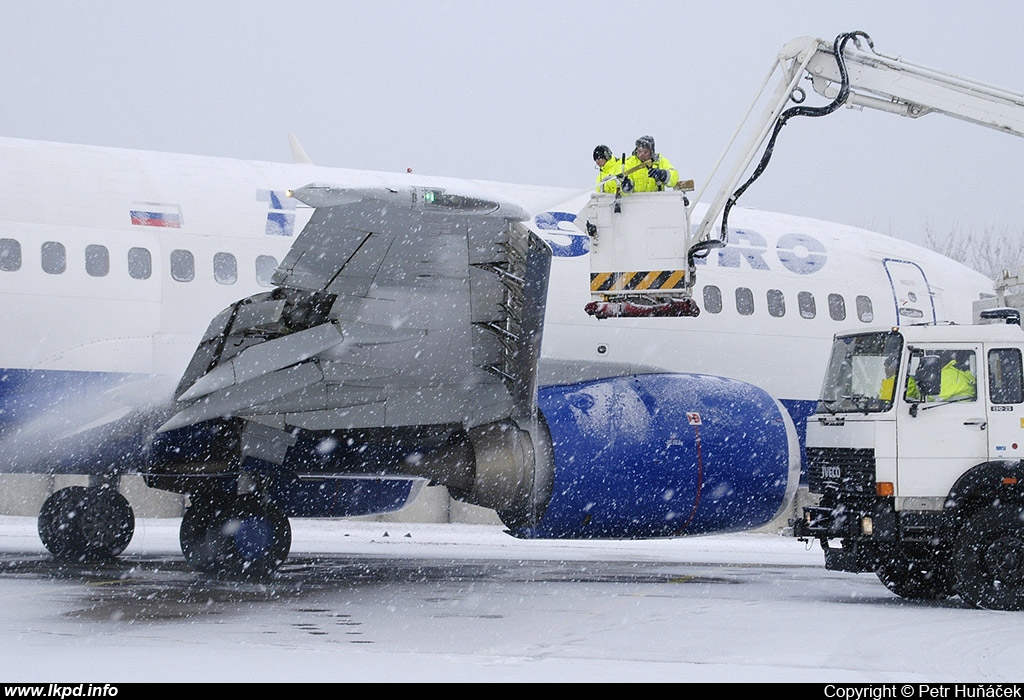 Transaero Airlines – Boeing B737-5Y0 EI-DTV