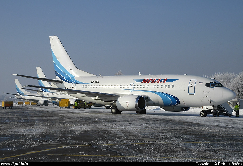 Yamal – Boeing B737-528 VP-BRS