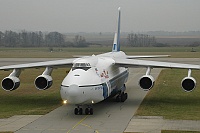 Polet Airlines – Antonov AN-124-100 RA-82068