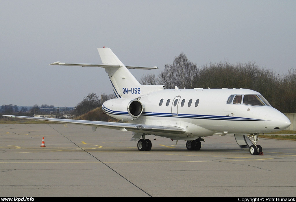 U.S. Steel – Raytheon Hawker 800XP OM-USS